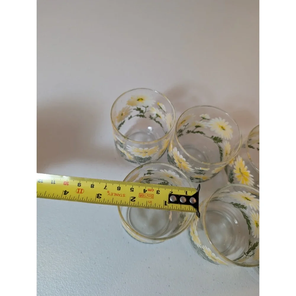 Vintage Libbey Daisy Floral 3 inch Mini Tumblers Set of 7 Flower Glasses